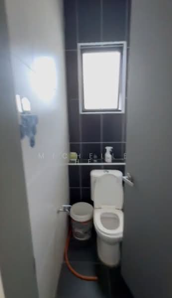 Shop / Office for Rent in Taman Kota Masai (Pasir Gudang) - Michelle He - Bathroom - PropertyGuru.com.my
