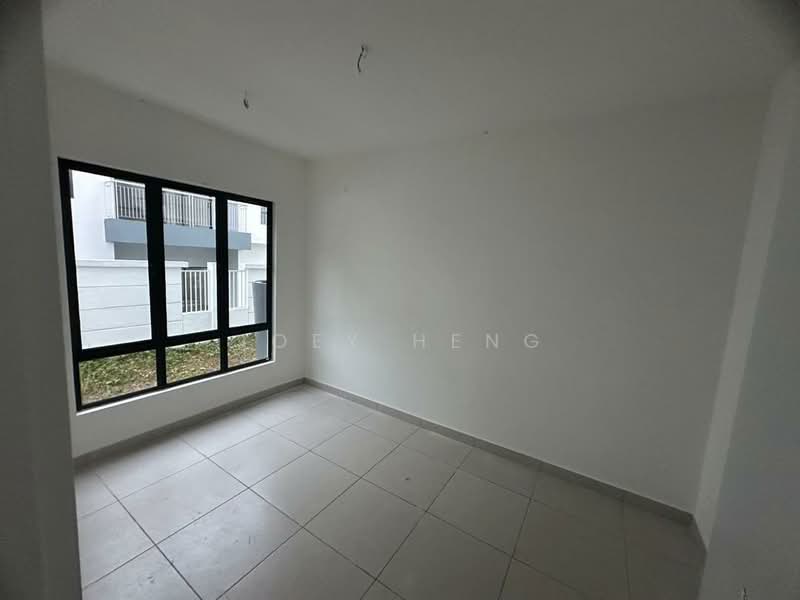 Rumah Berkembar untuk Dijual di Taman Rasah Kemayan (Rasah) - Joey Heng - PropertyGuru.com.my