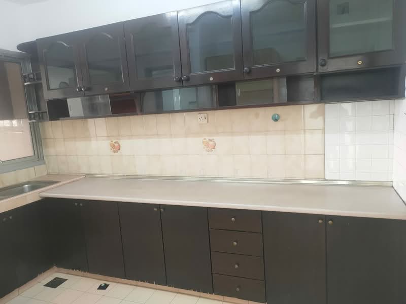 Rumah Teres 2 Tingkat untuk Disewa di Subang Jaya (Selangor) - Khong T.K - Dry Kitchen - PropertyGuru.com.my