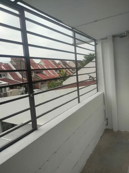 Rumah Teres 2 Tingkat untuk Disewa di Subang Jaya (Selangor) - Khong T.K - Balcony - PropertyGuru.com.my