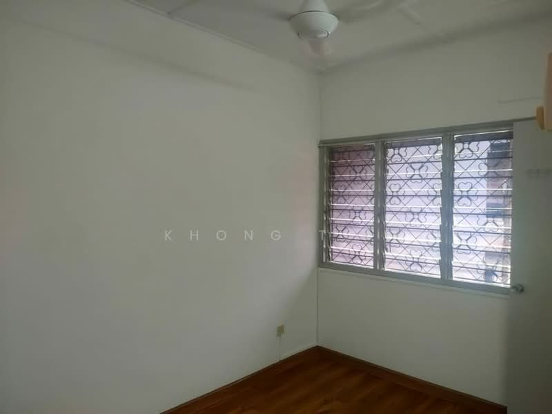 Rumah Teres 2 Tingkat untuk Disewa di Subang Jaya (Selangor) - Khong T.K - Bedroom #2 - PropertyGuru.com.my