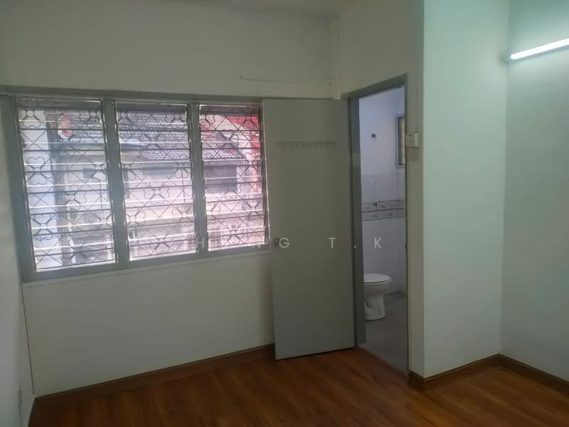 Rumah Teres 2 Tingkat untuk Disewa di Subang Jaya (Selangor) - Khong T.K - Bedroom #2 - PropertyGuru.com.my