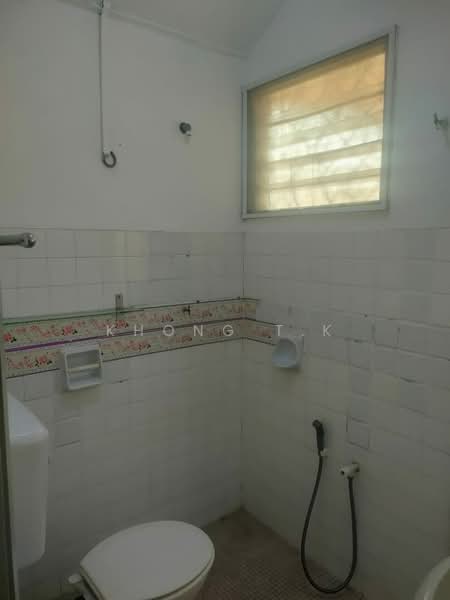 Rumah Teres 2 Tingkat untuk Disewa di Subang Jaya (Selangor) - Khong T.K - Shared Bathroom - PropertyGuru.com.my
