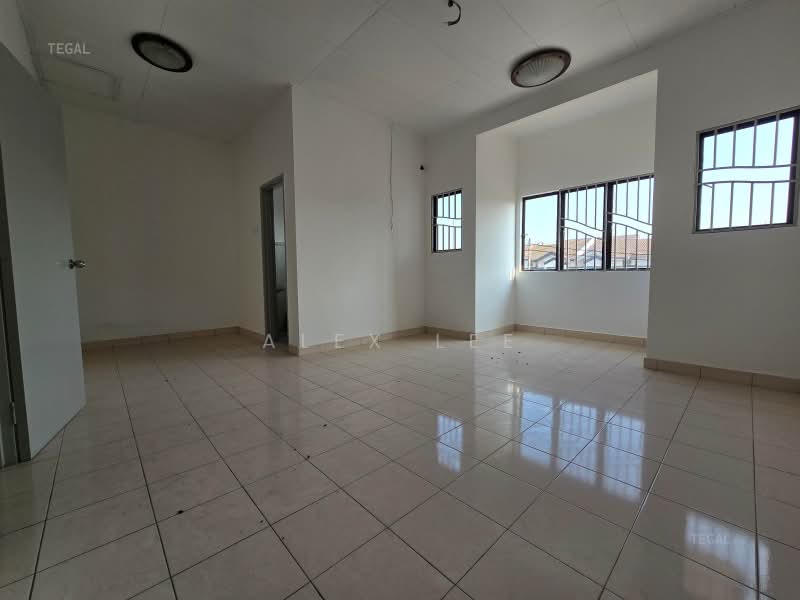 Terraced House for Sale in Bandar Puteri Klang (Klang) - Alex Lee - Living Room - PropertyGuru.com.my