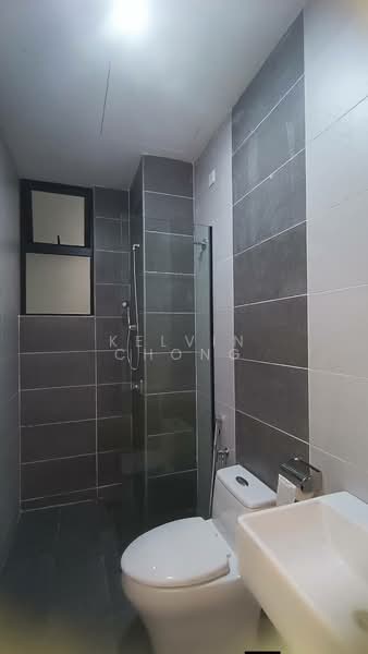 Kondominium untuk Dijual di The Cove Hillside Residence - Kelvin Chong - Bathroom - PropertyGuru.com.my