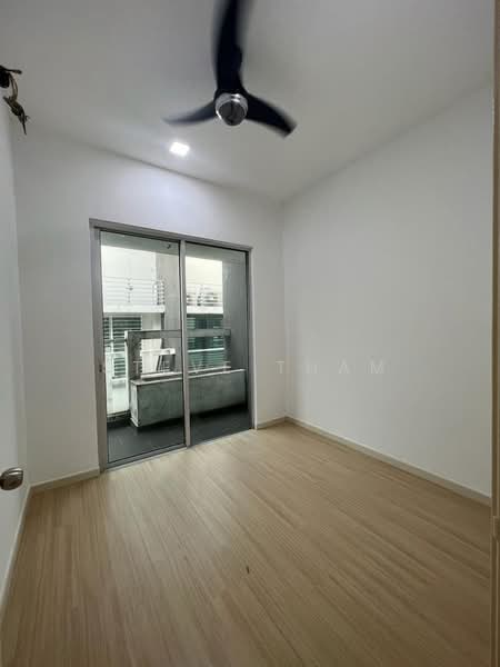 2-storey Terraced House for Sale in Bandar Putra Permai (Seri Kembangan) - Steve Tham - Balcony - PropertyGuru.com.my