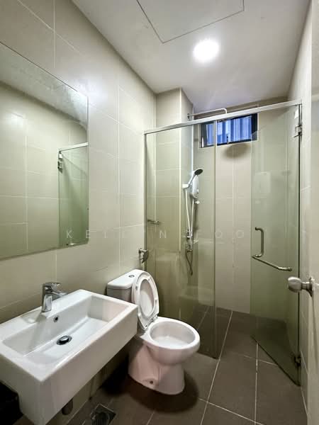 Service Residence for Sale at Atlantis Residences (Pangsapuri Atlantis Kota Syahbandar) - Kellyn Foo - Bathroom - PropertyGuru.com.my