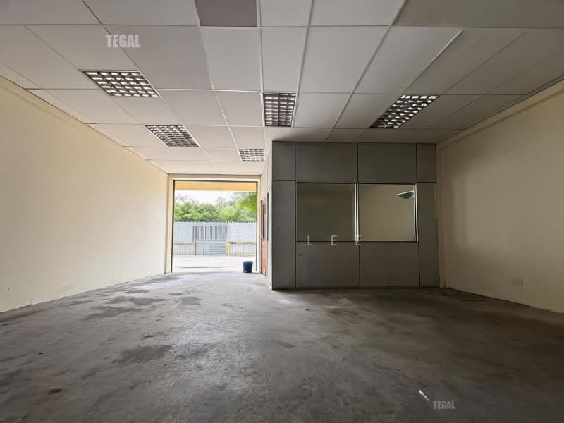 Warehouse for Rent in Shah Alam (Selangor) - Alex Lee - Interior - PropertyGuru.com.my