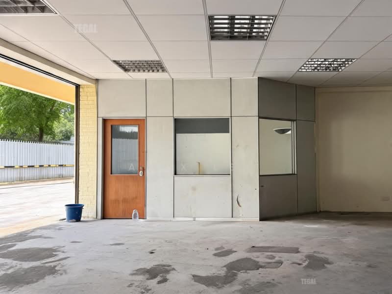 Warehouse for Rent in Shah Alam (Selangor) - Alex Lee - Interior - PropertyGuru.com.my