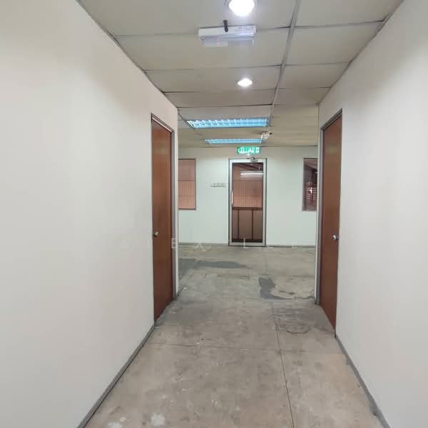 Warehouse for Rent in Shah Alam (Selangor) - Alex Lee - Corridor - PropertyGuru.com.my