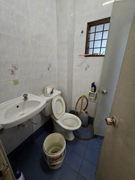 Terraced House for Sale in Bandar Puteri Klang (Klang) - Alex Lee - Bathroom - PropertyGuru.com.my