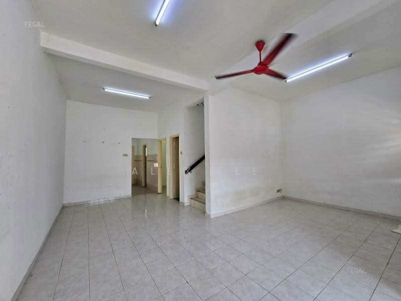 Terraced House for Rent in Bandar Puteri Klang (Klang) - Alex Lee - Living Room - PropertyGuru.com.my