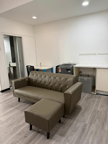 Servis Apartment untuk Disewa di Tropez Residences - Cherris Wun - Living Room - PropertyGuru.com.my