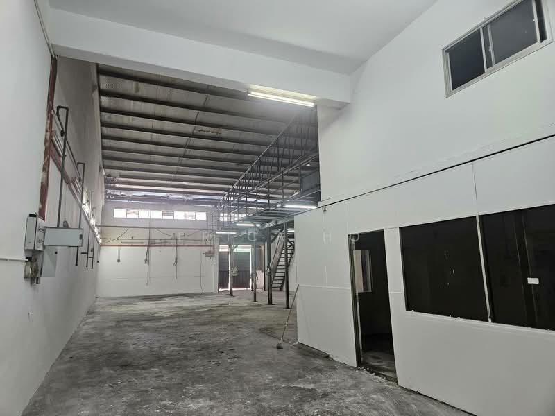Detached Factory for Rent in Taman Desa Cemerlang (Ulu Tiram) - Erica Ho - Interior - PropertyGuru.com.my