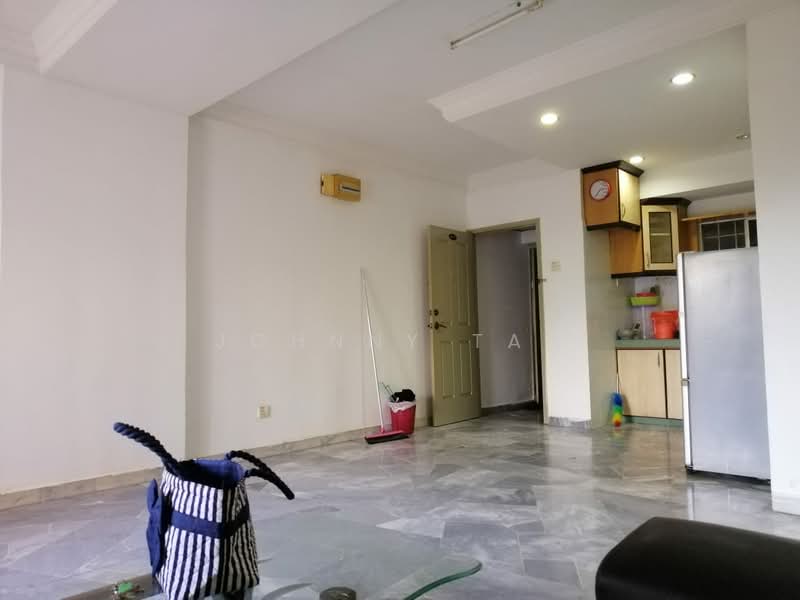 Kondominium untuk Dijual di Pelangi Indah Condominium - Johnny Tan - Kitchen - PropertyGuru.com.my