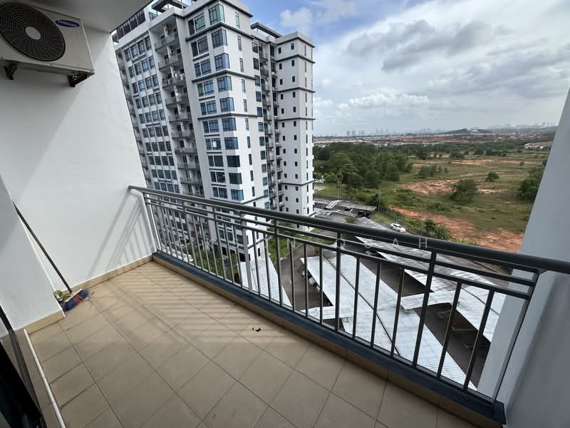 Apartment for Sale at Seri Austin Residence (Pangsapuri Seri Austin) - Jackson Quah - Balcony - PropertyGuru.com.my