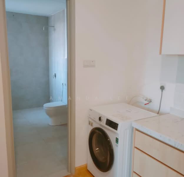 Kondominium untuk Disewa di Mahkota Valley @ Indera Mahkota - Amanda Lee - Bathroom - PropertyGuru.com.my