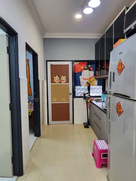 1-storey Terraced House for Sale in Sungai Buloh (Selangor) - Johnny Tan - Kitchen - PropertyGuru.com.my