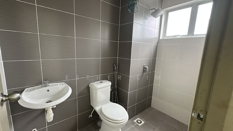 Kondominium untuk Dijual di Quintet Serviced Apartment @ Cameron - Esther Lim - Bathroom - PropertyGuru.com.my