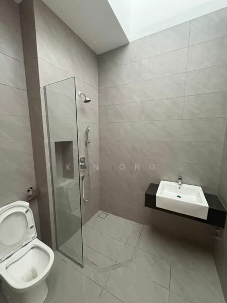 Semi-Detached House for Sale in Eco Ardence (Setia Alam) - Ken Ong - Bathroom - PropertyGuru.com.my