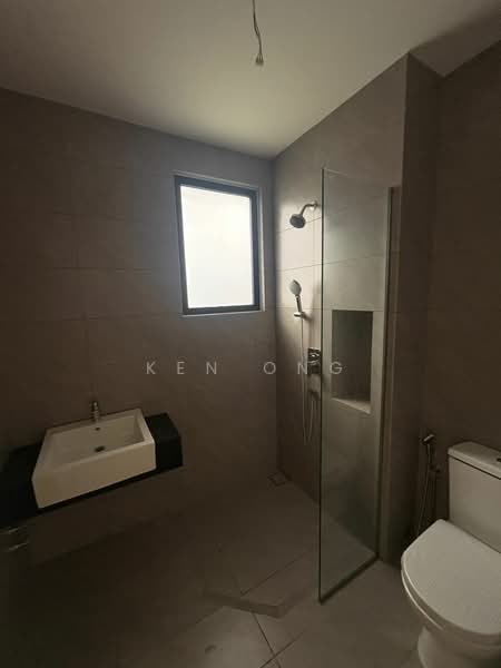 Semi-Detached House for Sale in Eco Ardence (Setia Alam) - Ken Ong - Bathroom - PropertyGuru.com.my