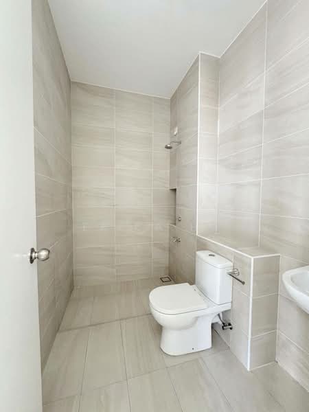 Rumah Teres 2 Tingkat untuk Dijual di Taman Ekoflora (Johor Bahru) - Erica Ho - Bathroom - PropertyGuru.com.my