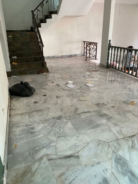 Semi-Detached House for Sale in Taman Universiti Indah (Seri Kembangan) - Brandon Yee - Interior - PropertyGuru.com.my