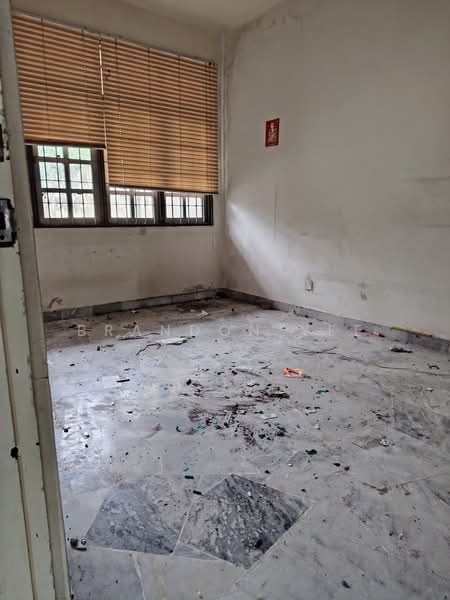 Semi-Detached House for Sale in Taman Universiti Indah (Seri Kembangan) - Brandon Yee - Interior - PropertyGuru.com.my