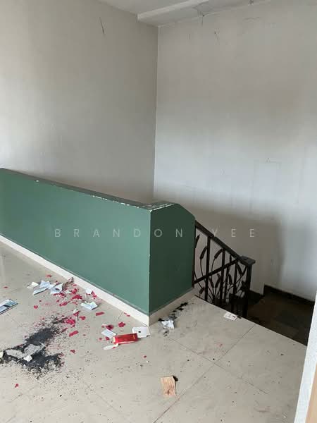 Semi-Detached House for Sale in Taman Universiti Indah (Seri Kembangan) - Brandon Yee - Interior - PropertyGuru.com.my
