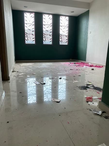 Semi-Detached House for Sale in Taman Universiti Indah (Seri Kembangan) - Brandon Yee - Interior - PropertyGuru.com.my