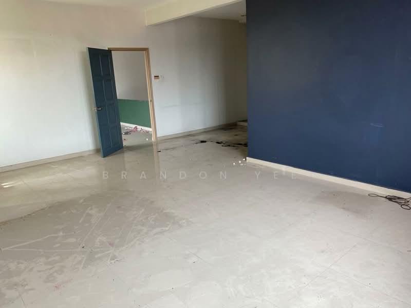 Semi-Detached House for Sale in Taman Universiti Indah (Seri Kembangan) - Brandon Yee - Interior - PropertyGuru.com.my