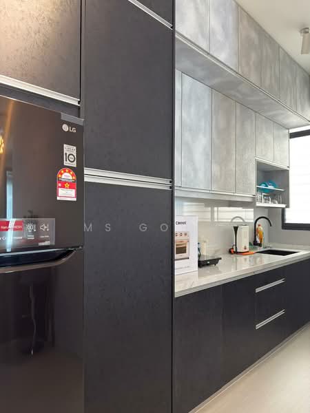 Kondominium untuk Disewa di Queens Residences Q1 @ Queens Waterfront - Ms Goh . - Kitchen - PropertyGuru.com.my