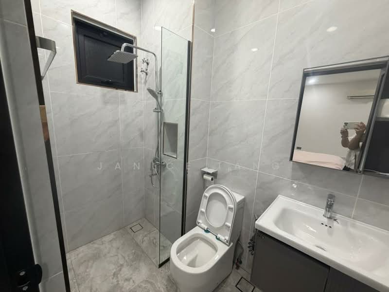 Bungalow for Sale in Kapar (Selangor) - Janice Tang - Bathroom - PropertyGuru.com.my