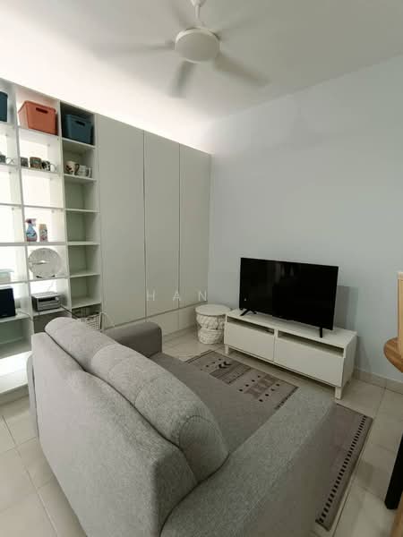 Servis Apartment untuk Disewa di Tiara Imperio Residence - Han . - Living Room - PropertyGuru.com.my
