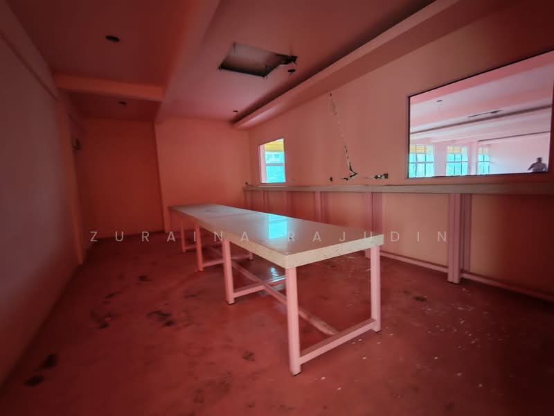 Shop / Office for Rent in Shah Alam (Selangor) - Zuraina Rajudin - Interior - PropertyGuru.com.my