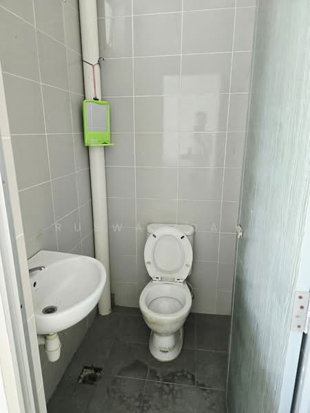 1-storey Terraced House for Sale in Alor Setar (Kedah) - Ruswahida . - Bathroom - PropertyGuru.com.my