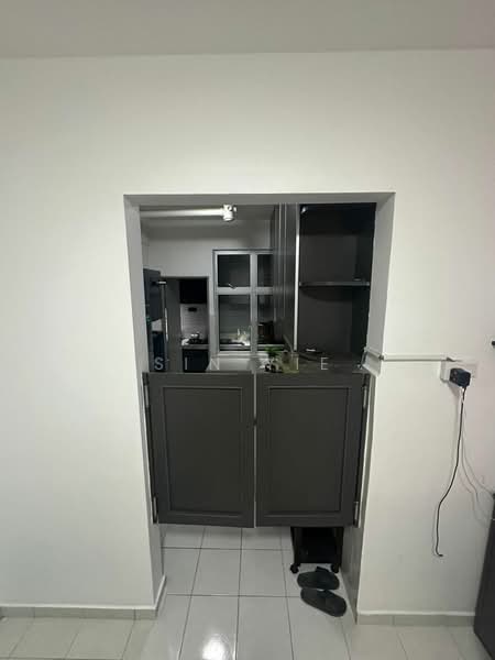 Apartment for Rent at Molek Ria - Sin Yie - PropertyGuru.com.my