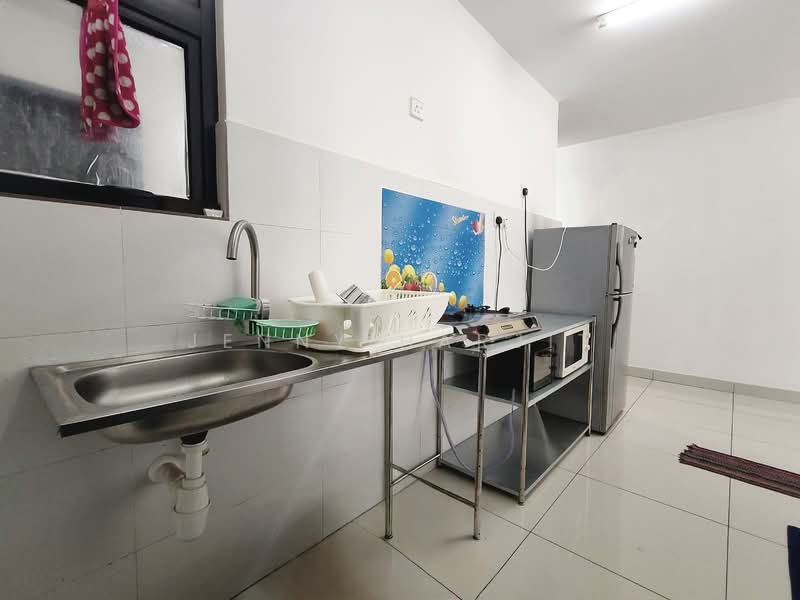 Servis Apartment untuk Disewa di TRIO By Setia - Jenny Harjit - Kitchen - PropertyGuru.com.my