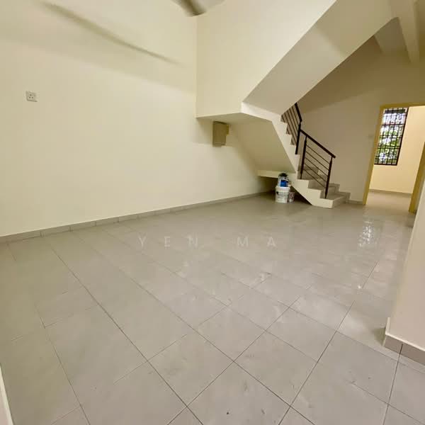 Rumah Teres 2 Tingkat untuk Dijual di Taman Setia Indah (Tebrau) - Yen Ma - Interior - PropertyGuru.com.my