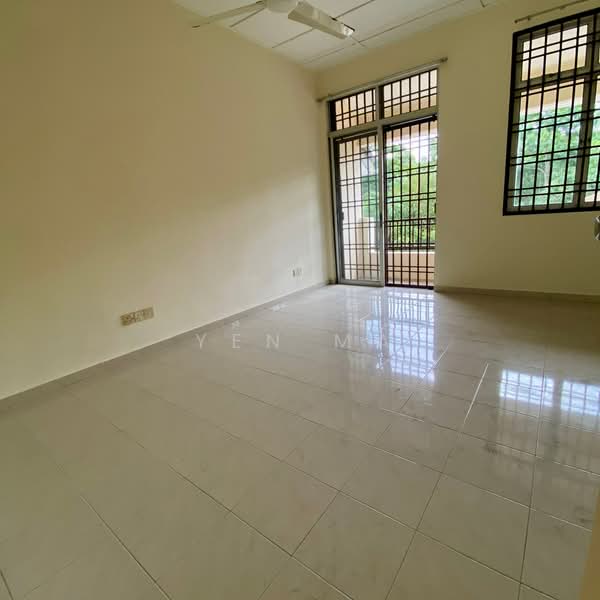 Rumah Teres 2 Tingkat untuk Dijual di Taman Setia Indah (Tebrau) - Yen Ma - Interior - PropertyGuru.com.my