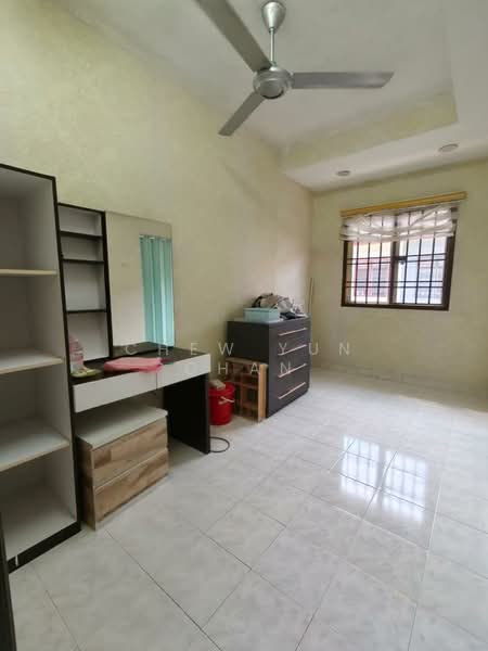 Terraced House for Sale in Skudai (Johor) - Chew Yun Chan - Bedroom - PropertyGuru.com.my