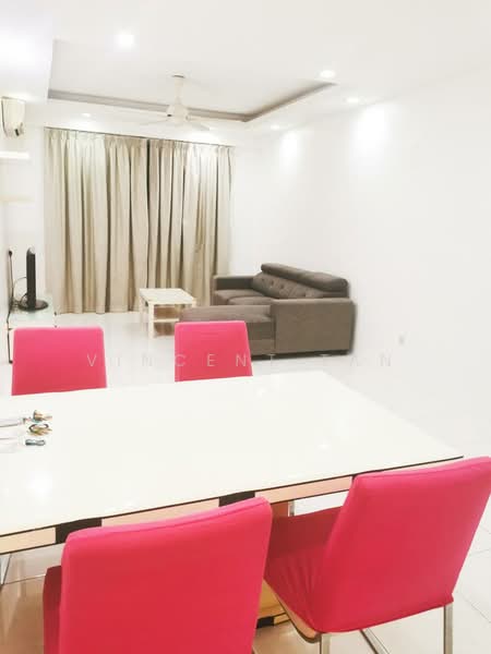 Kondominium untuk Disewa di Summer Place - Vincent Tan - Living Room - PropertyGuru.com.my
