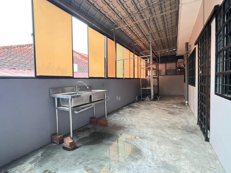 Semi-Detached House for Sale in Kluang (Johor) - Gipson Lay - PropertyGuru.com.my