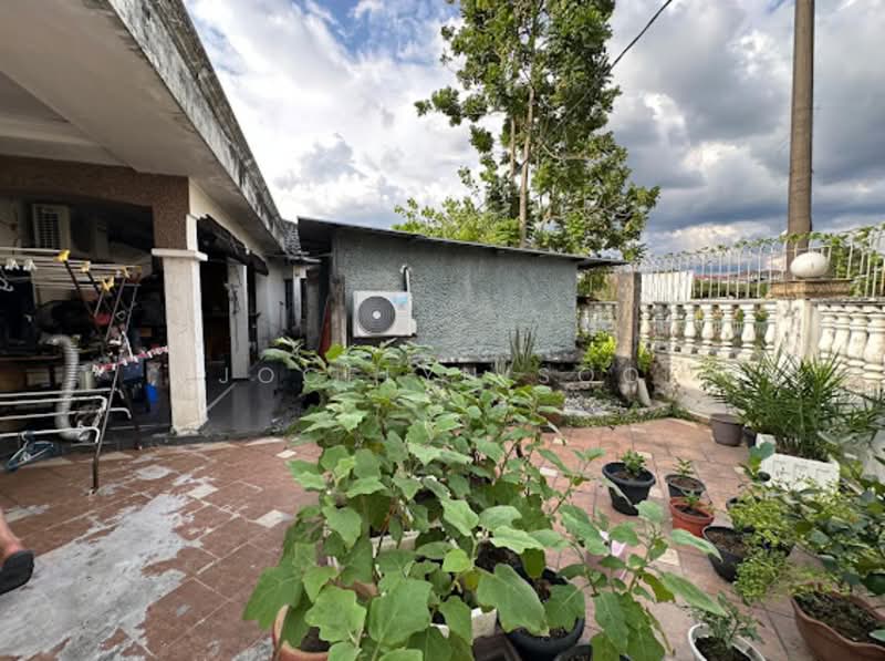 Rumah Teres 2 Tingkat untuk Dijual di Taman Seri Bahagia (Cheras) - Jocelyn Soo - Exterior - PropertyGuru.com.my