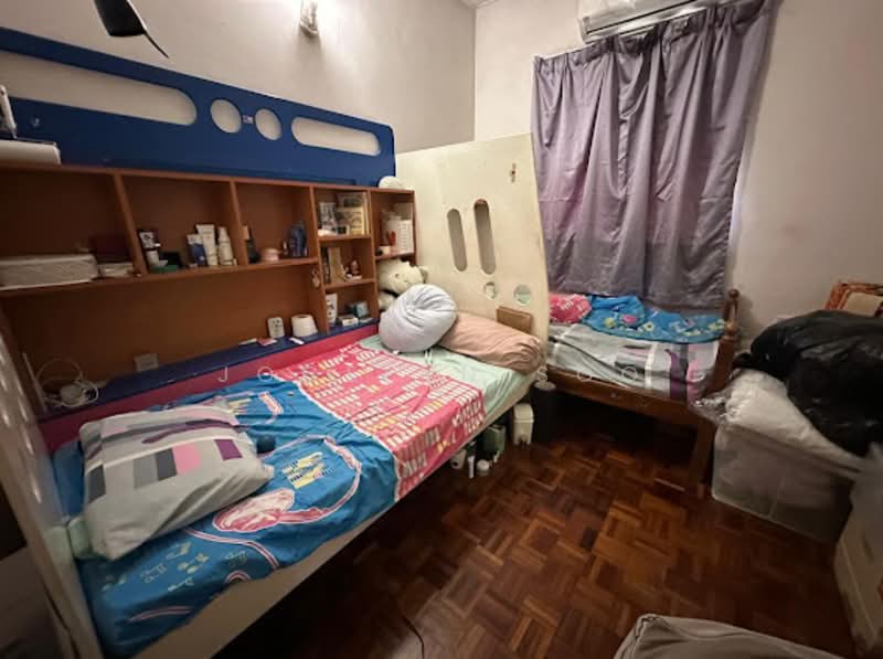 Rumah Teres 2 Tingkat untuk Dijual di Taman Seri Bahagia (Cheras) - Jocelyn Soo - Bedroom - PropertyGuru.com.my