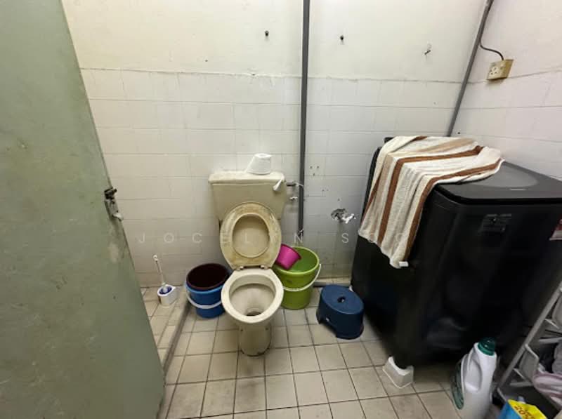 Rumah Teres 2 Tingkat untuk Dijual di Taman Seri Bahagia (Cheras) - Jocelyn Soo - Bathroom - PropertyGuru.com.my