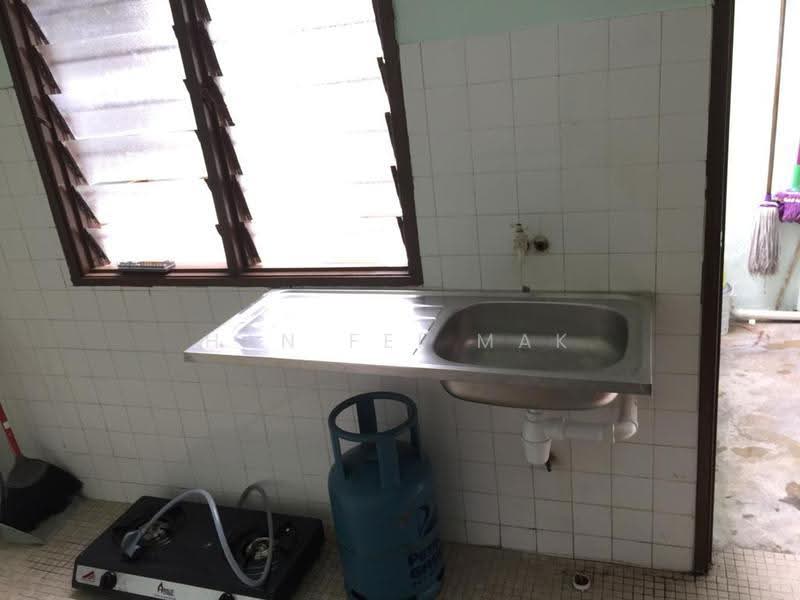 Pangsapuri untuk Dijual di Apartment @ Pandan Indah Commercial Park - Tracy Mak - Kitchen - PropertyGuru.com.my