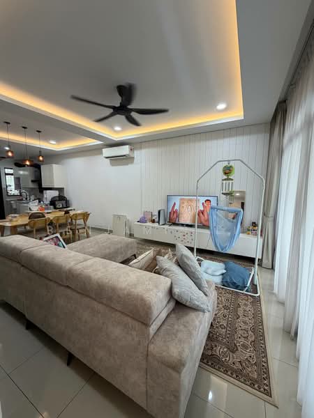 Rumah Teres untuk Dijual di Iskandar Puteri (Nusajaya) (Johor) - Benjamin Lim - Living Room - PropertyGuru.com.my