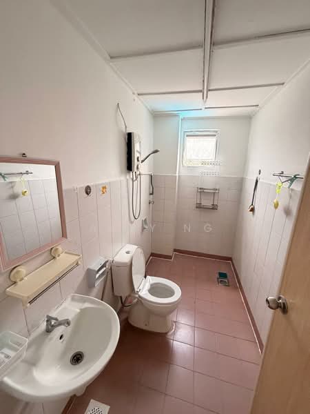 Condominium for Rent at Seri Cendekia - Addy Ng - Bathroom - PropertyGuru.com.my