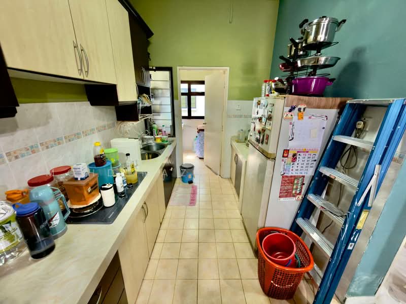 Townhouse for Sale in Alam Damai (Cheras) - Mohd Nazri Roslan - Kitchen - PropertyGuru.com.my